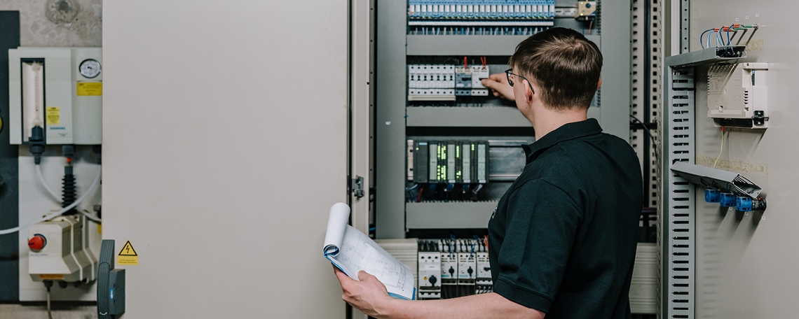 HAUSTECHNIKER MIT LEITUNGSFUNKTION (m/w/x), 1. Bild